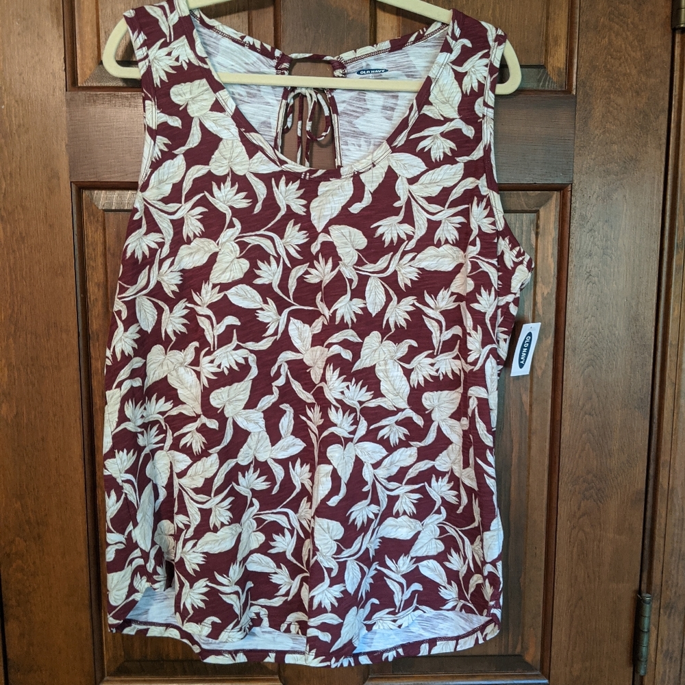 Old Navy tie back tank